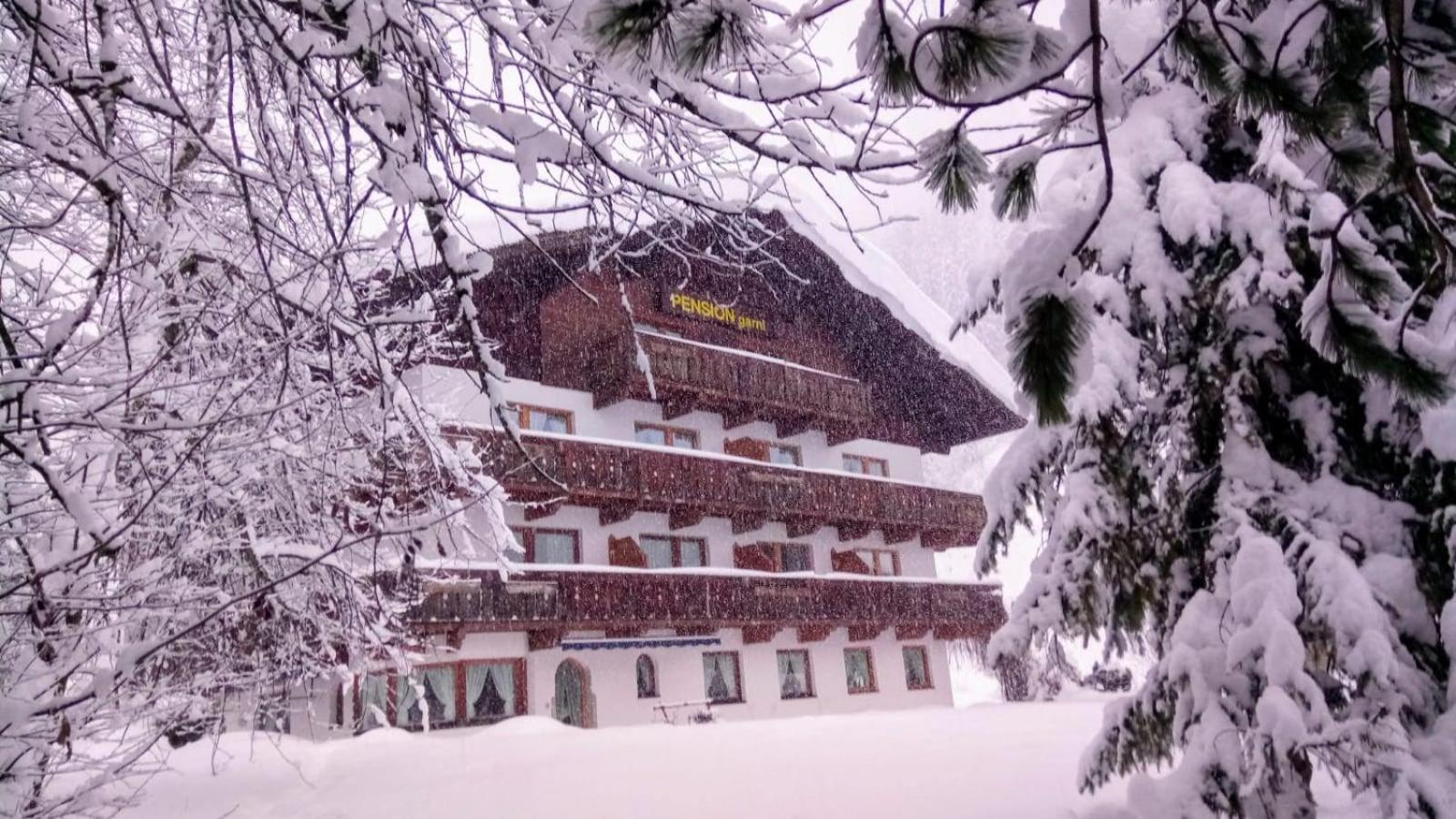 Pension Appartements Via Claudia レルモース 部屋 写真